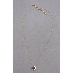 Sterling Floral Mother of Pearl Mini Pendant Chain Necklace 17 Inches